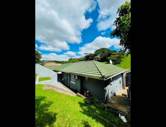 2 BEDROOM HOUSE FOR SALE IN WOODLANDS